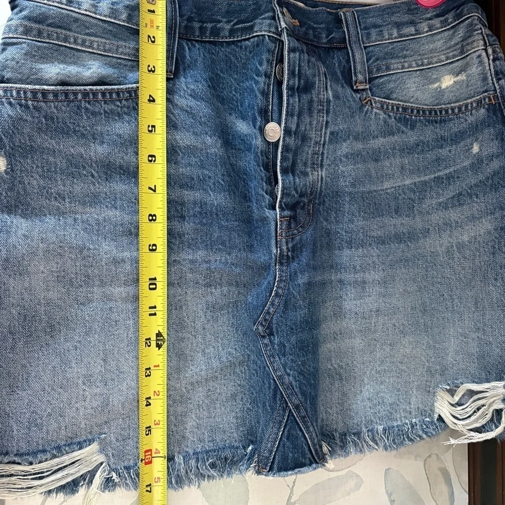Madewell Womens distressed Regid mini A-line denim skirt size 32